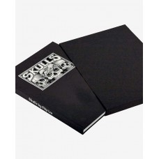 Книга с черепами от Filip Leu